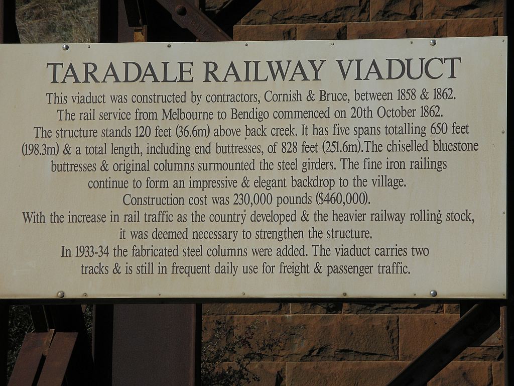 TARADALE VIADUCT 007.jpg