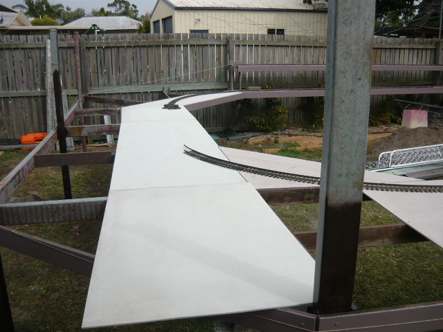 Stage3 baseboard toward back fence.JPG