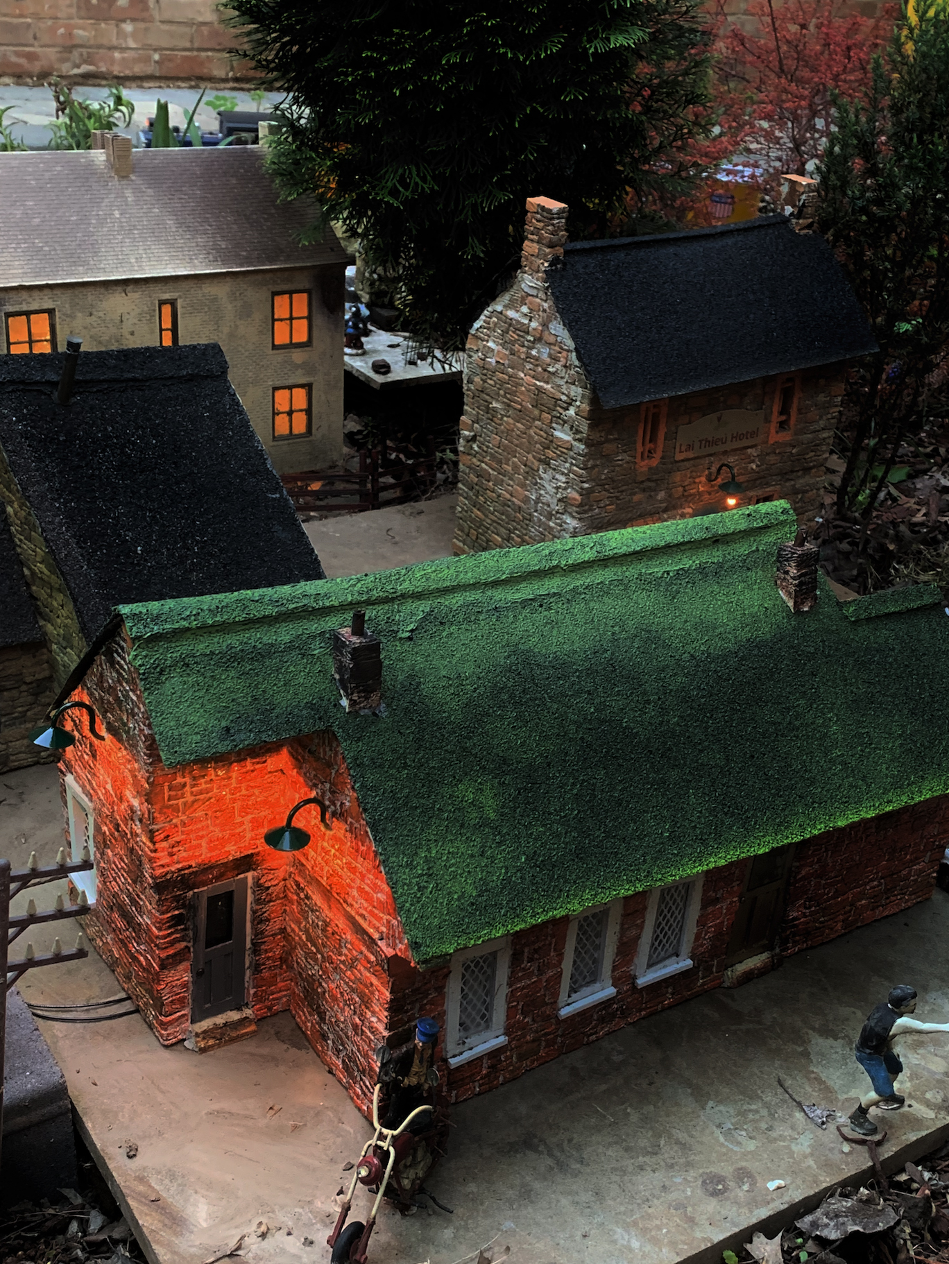Jigstone building_2021_1.jpg