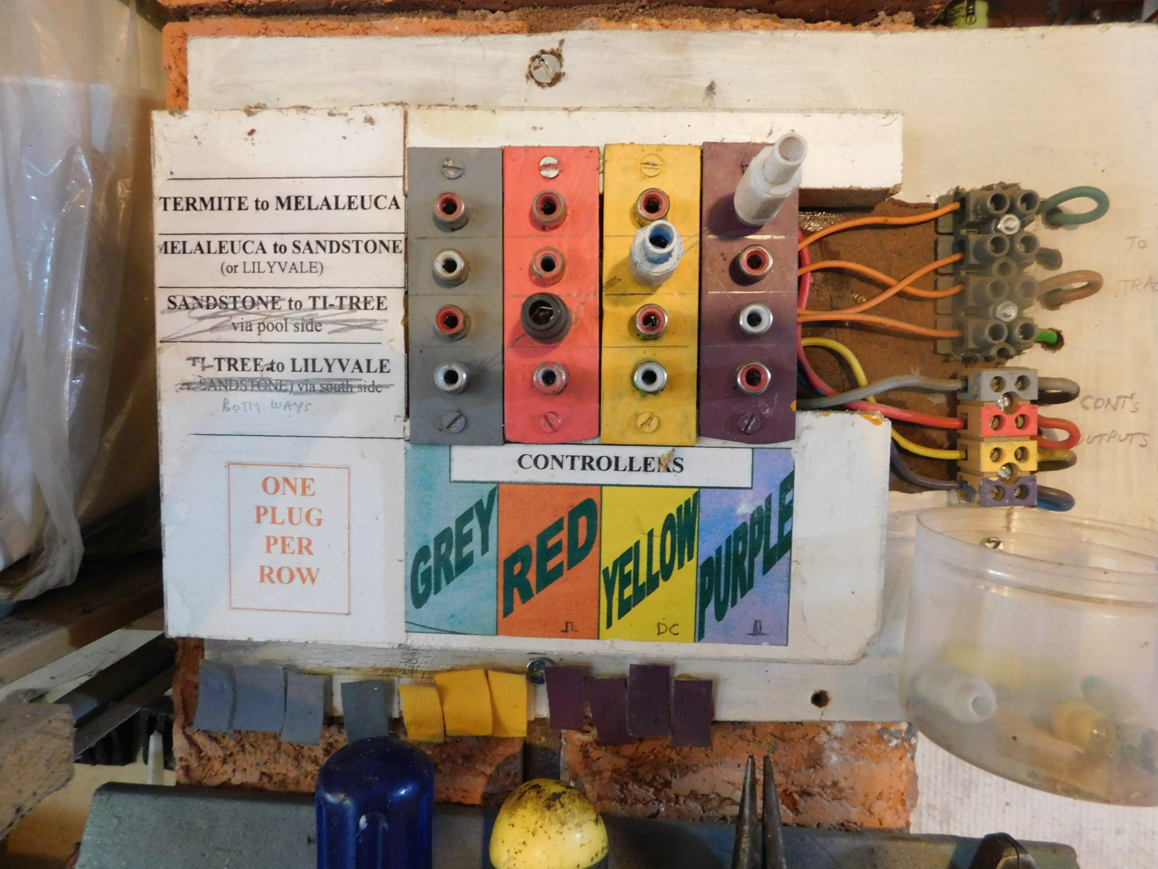 old section selector plug board.JPG