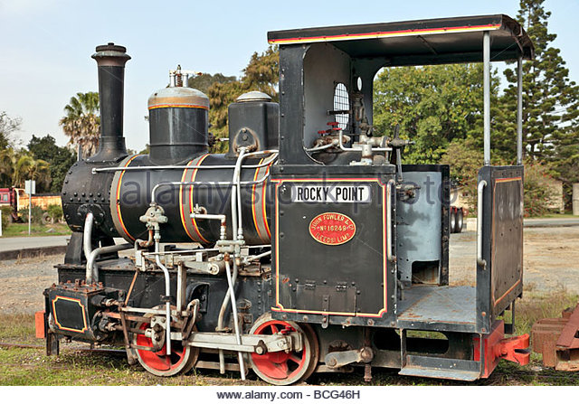 old-steam-train-with-narrow-guage-used-to-transport-sugar-cane-from-bcg46h.jpg