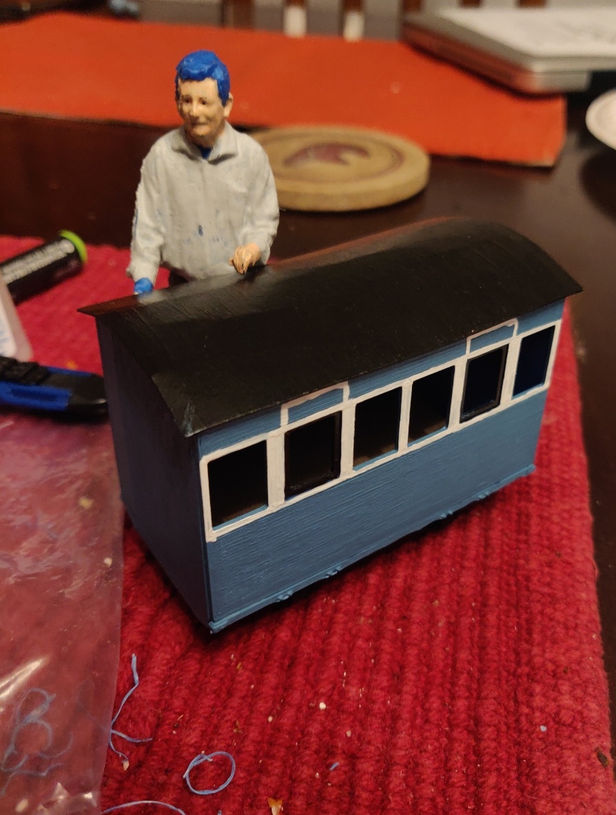 Thornas' driver posing with the smaller-scale coach. This one suffered a failure mid-print but I finished it anyway.