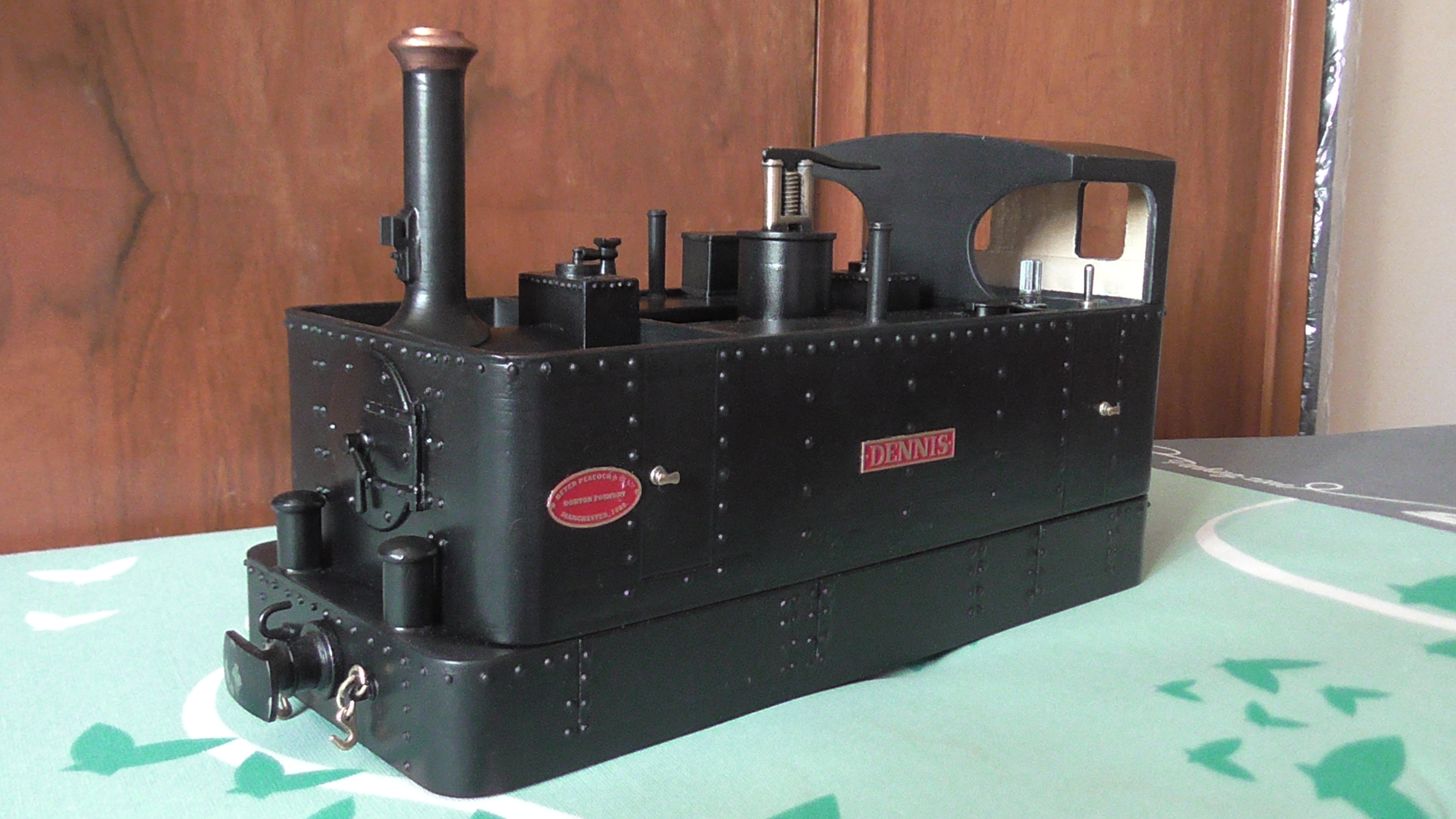 Always my favourite view of a loco, 3/4 front (and usually the left hand-side, feels more natural)