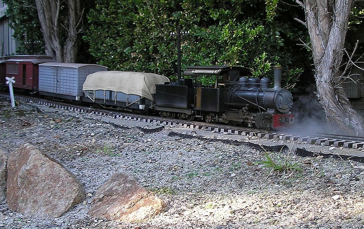 Steaming Today  1.JPG