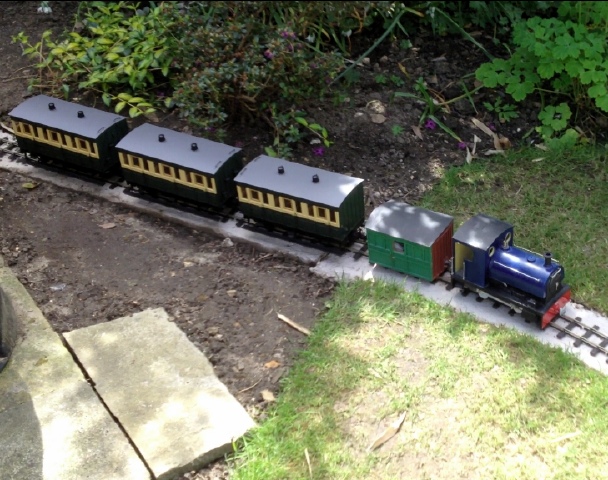 GRS Peckett with Accucraft coaches
