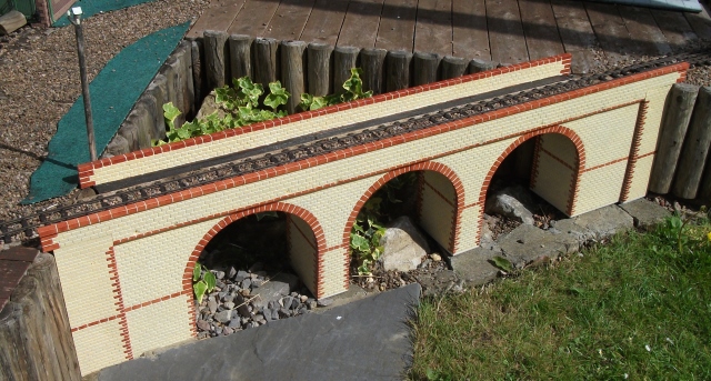 DSCF3315 cropped.jpg