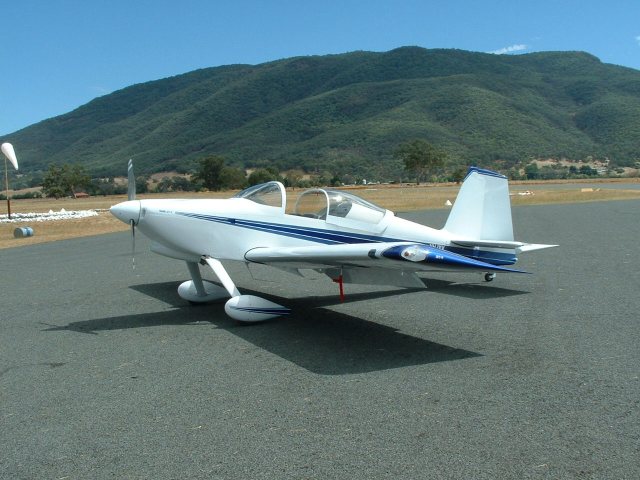 RV6.JPG