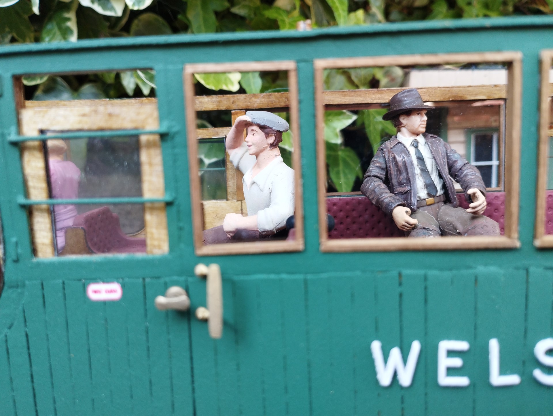 Observation car 5.jpg