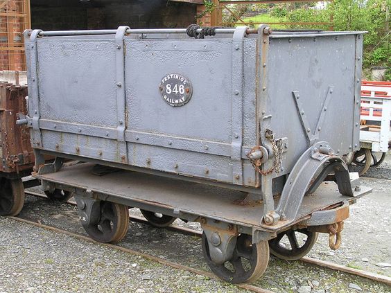 Ffestiniog steel wagon.jpg