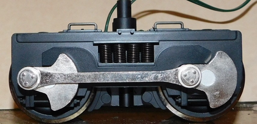 bachmann centrecab motor block (1).JPG