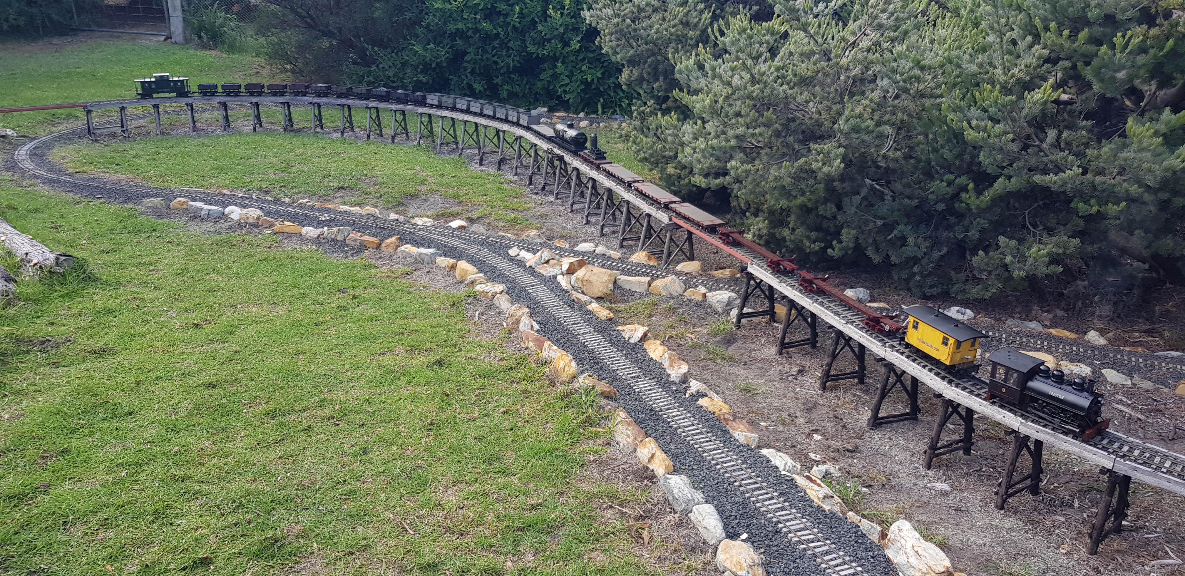 Copperhead Garden Railway -  Venus Bay VIC.jpg