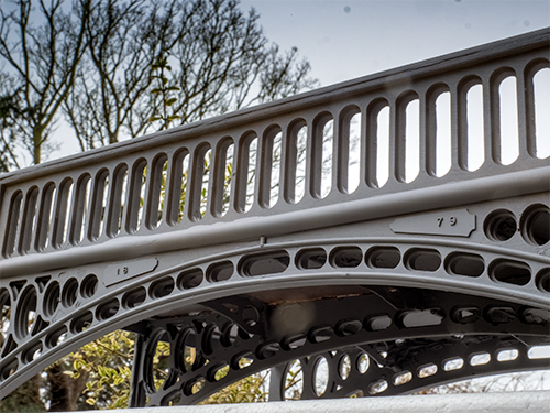 Cast iron skew underbridge.png