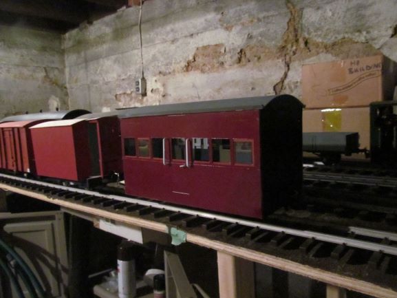 DHR Saloon