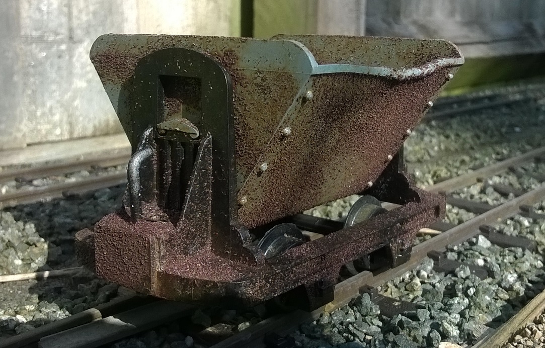 Rusty skip 4.jpg