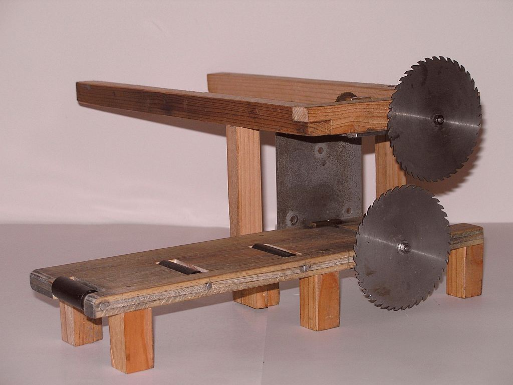 Twin Rig Saw Bench 1.JPG
